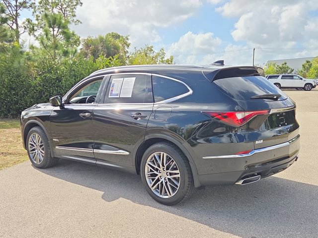 Used 2022 Acura MDX SH-AWD w/ Advance Package image 3