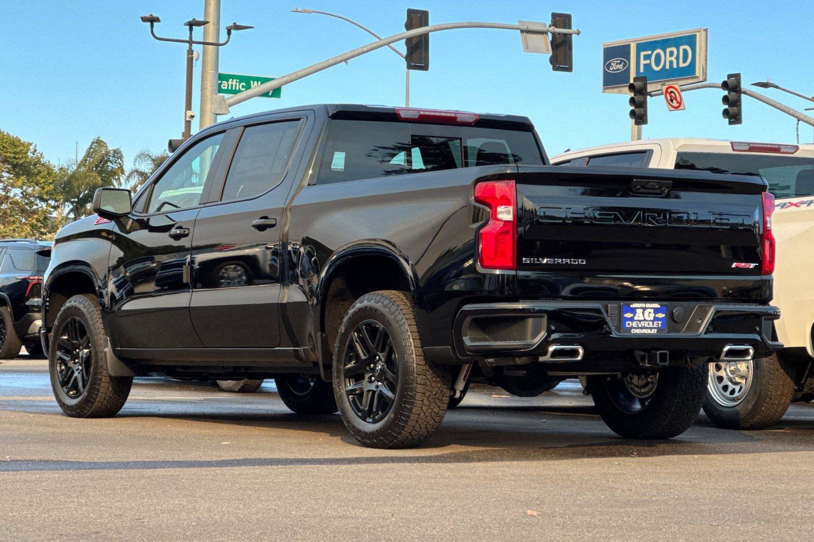 New 2026 Chevrolet Silverado 1500 RST image 7