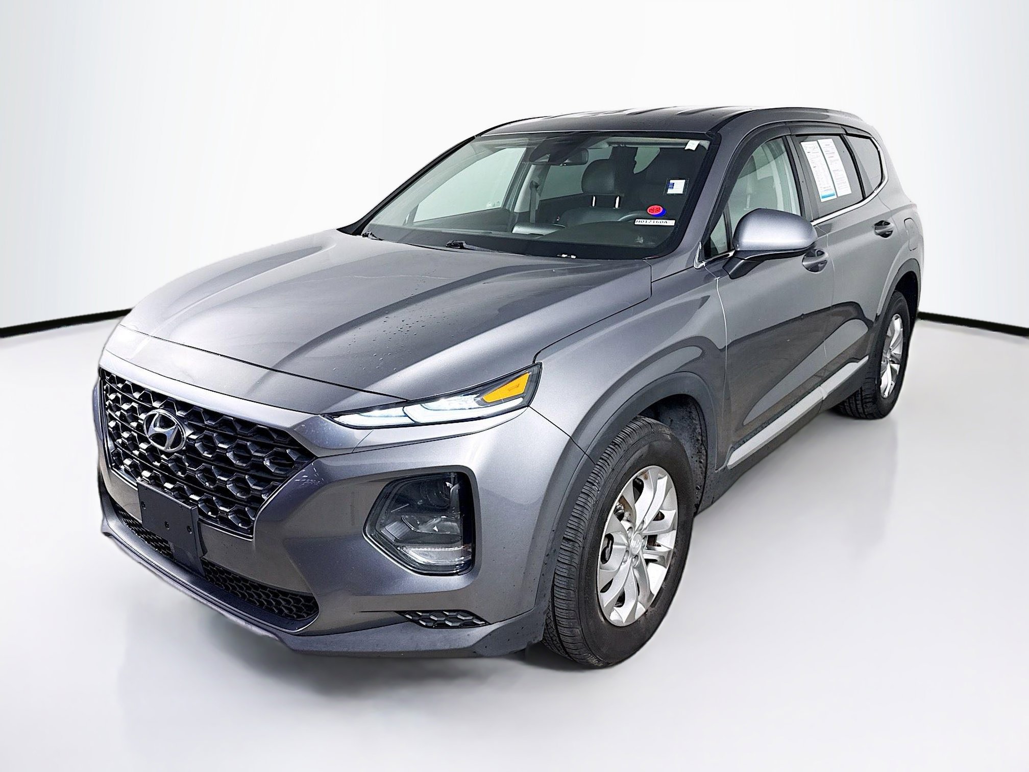 Used 2020 Hyundai Santa Fe SE image 4