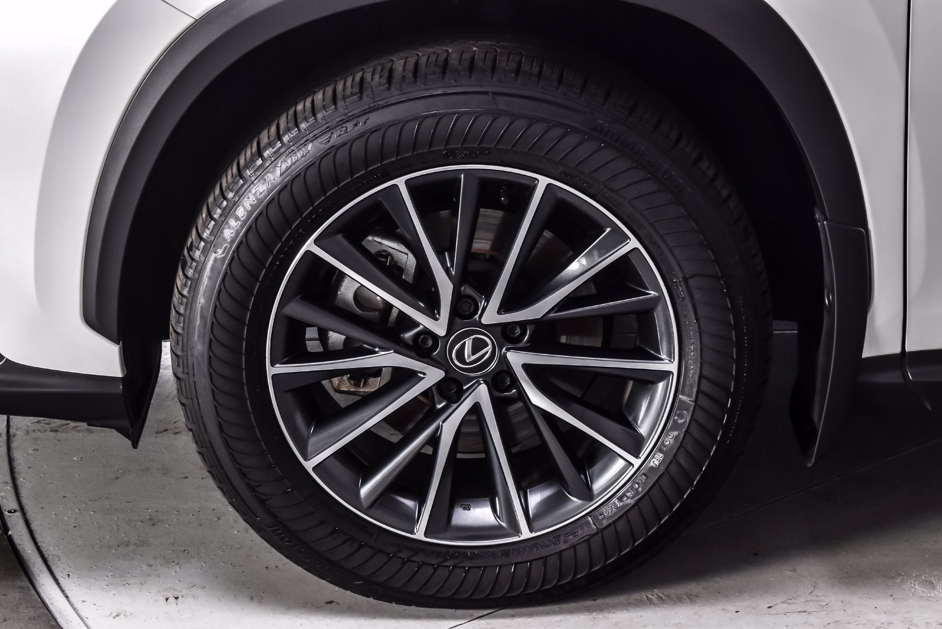 Used 2025 Lexus NX 350h AWD w/ Accessory Package (2T) image 8