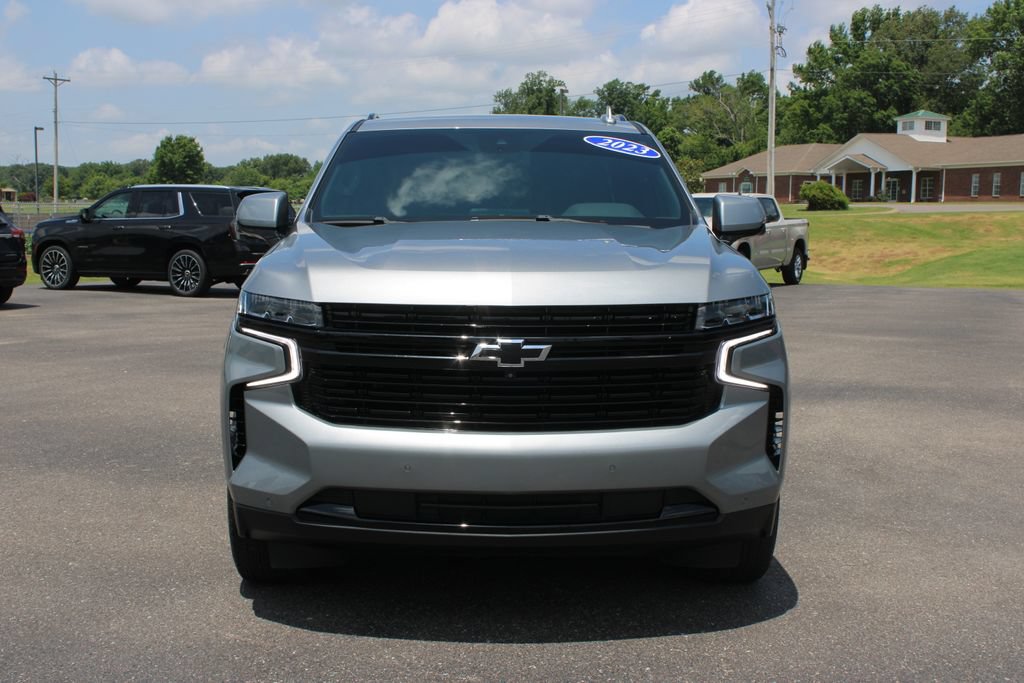 Used 2023 Chevrolet Tahoe RST w/ Luxury Package RWD image 3