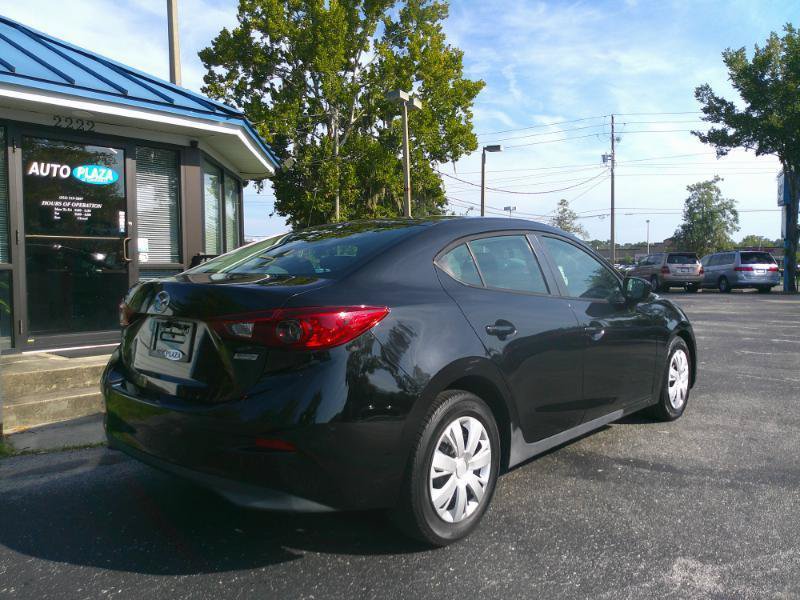 Used 2015 MAZDA MAZDA3 i Sport FWD image 5