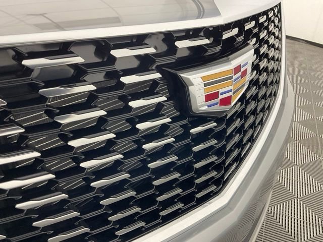 Certified 2025 Cadillac XT5 Premium Luxury w/ Technology Package AWD/4WD image 9