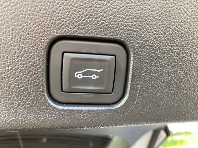 Used 2026 Buick Enclave Sport Touring AWD/4WD image 33