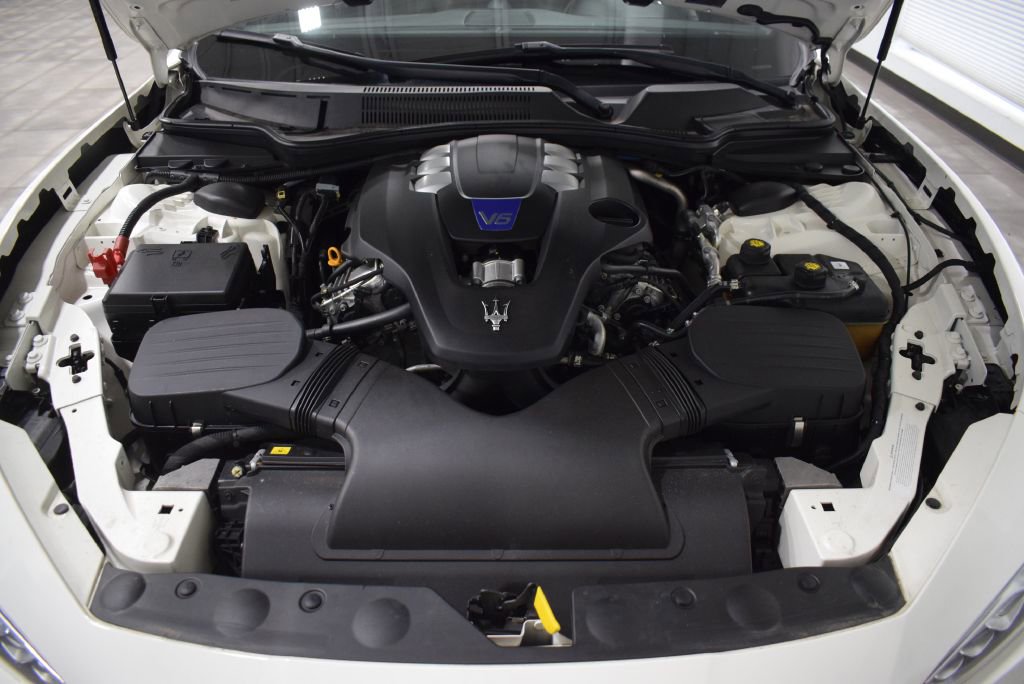 Used 2019 Maserati Ghibli S Q4 image 35