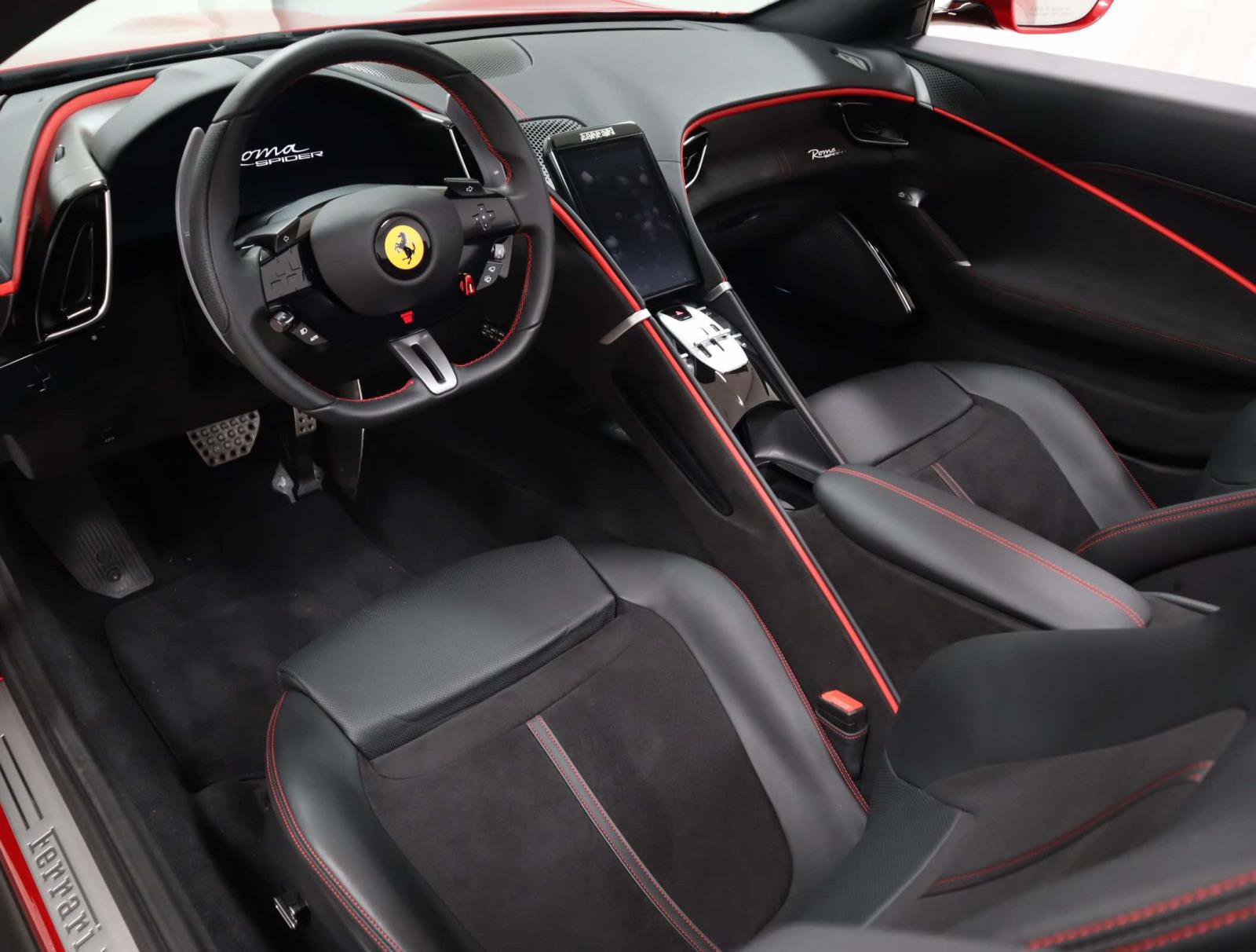 Certified 2025 Ferrari Roma Spider image 17