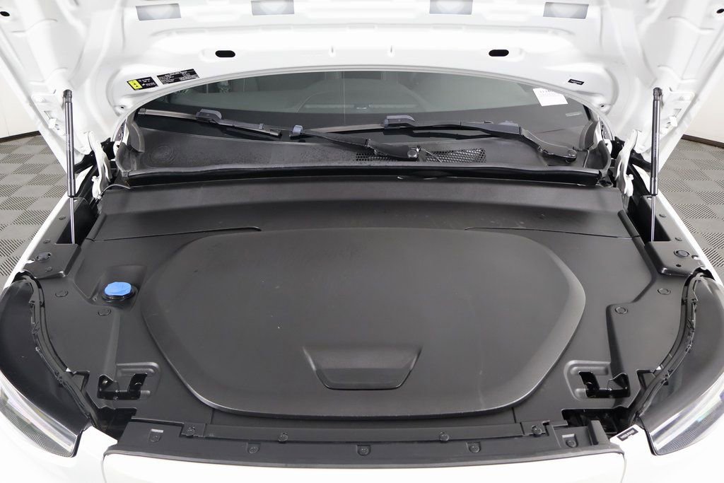 Used 2023 Volvo C40 P8 Recharge Plus image 15