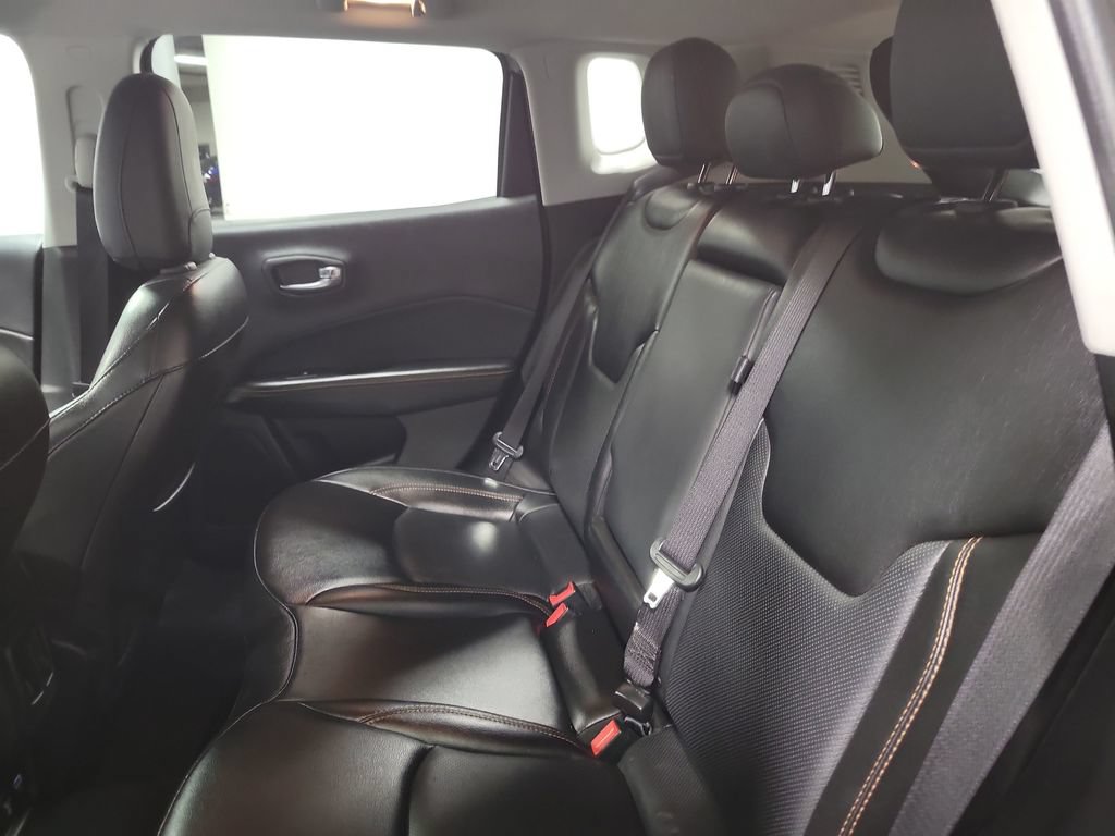 Used 2020 Jeep Compass Limited AWD/4WD image 21