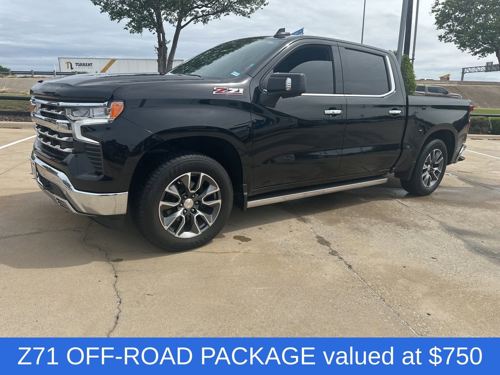Used 2024 Chevrolet Silverado 1500 LTZ w/ Technology Package image 8