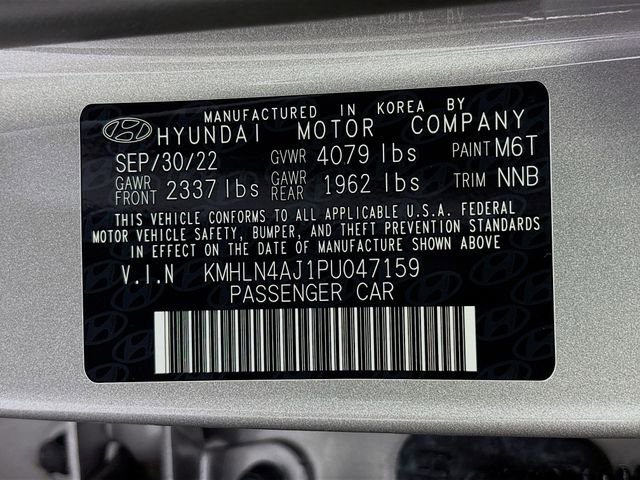 Used 2023 Hyundai Elantra Limited image 33