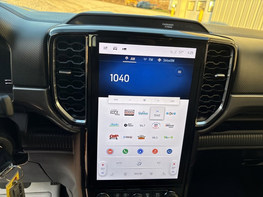 Used 2024 Ford Ranger XLT w/ Equipment Group 301A High image 22