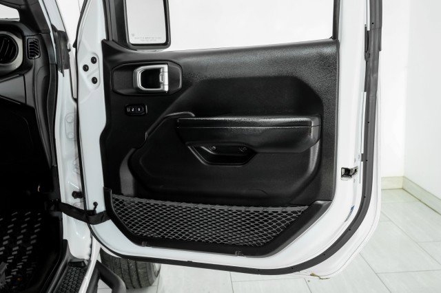 Used 2019 Jeep Wrangler Sport AWD/4WD image 35