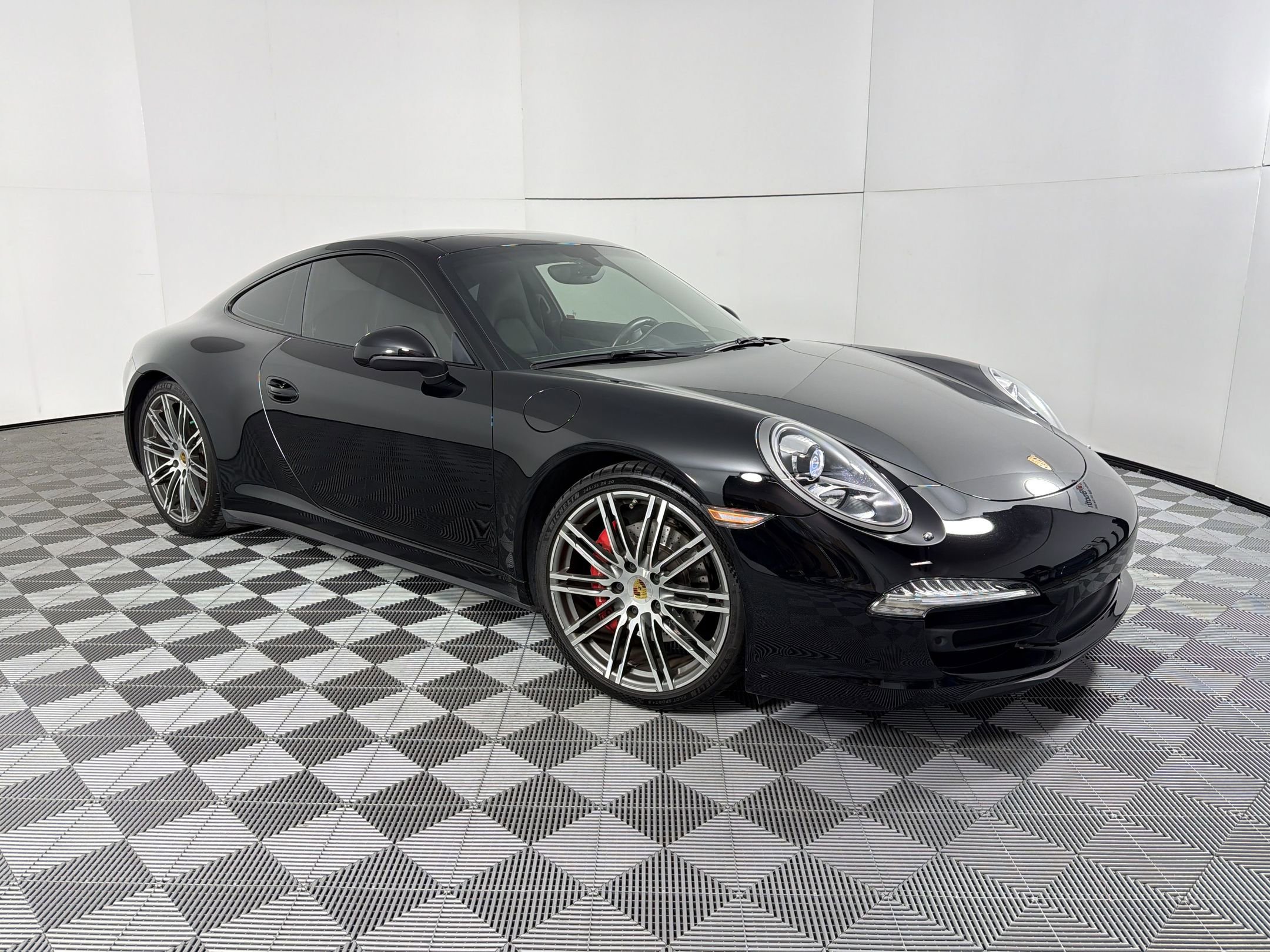 Certified 2015 Porsche 911 Carrera 4S AWD/4WD image 7