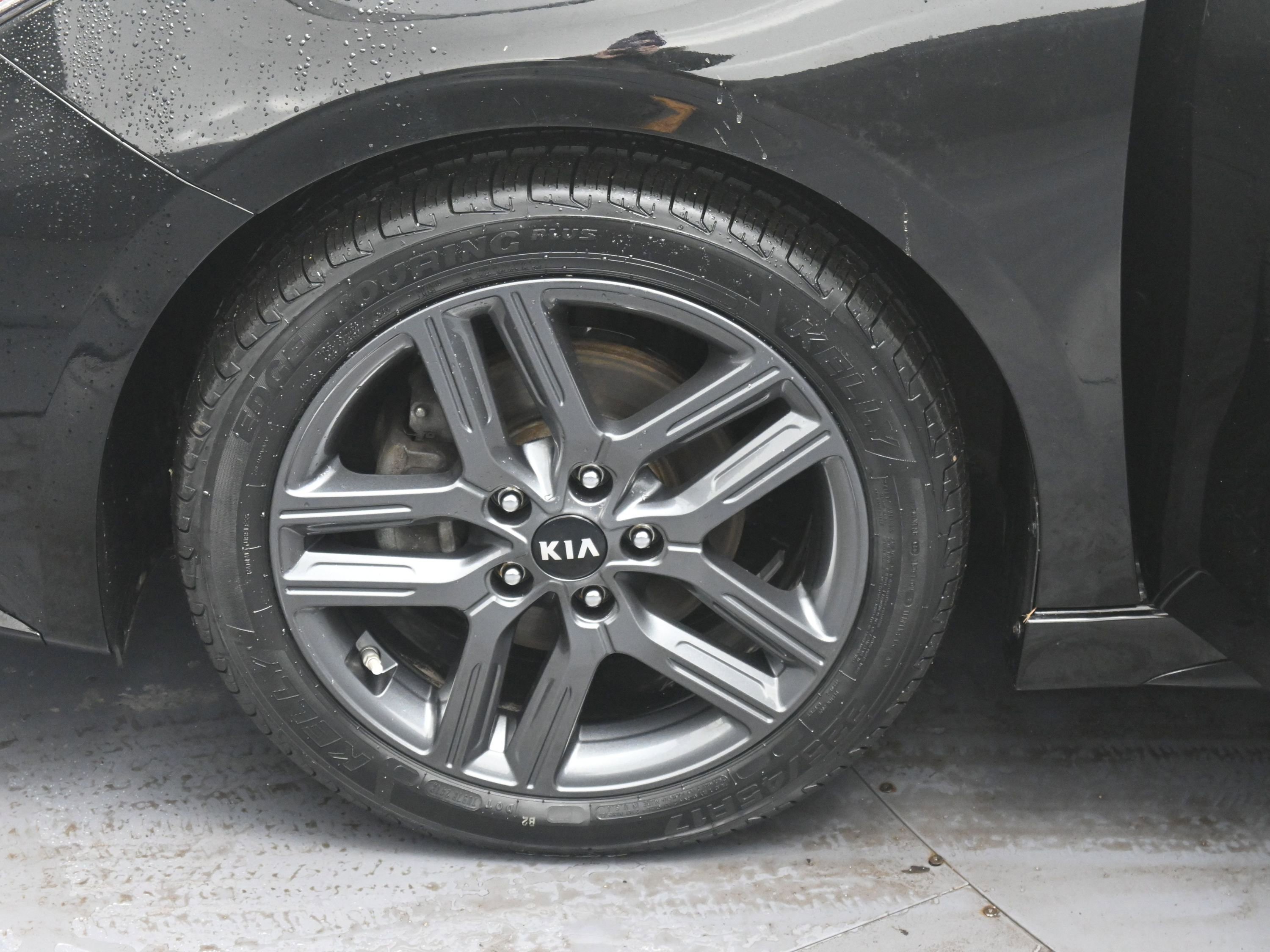 Used 2021 Kia Forte GT-Line image 17