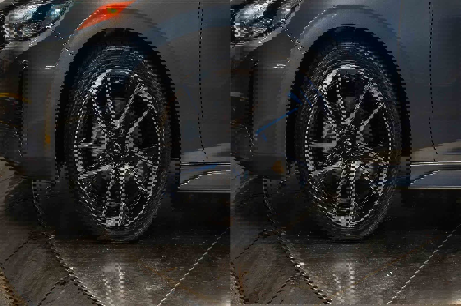 Used 2025 Nissan Sentra SR image 9