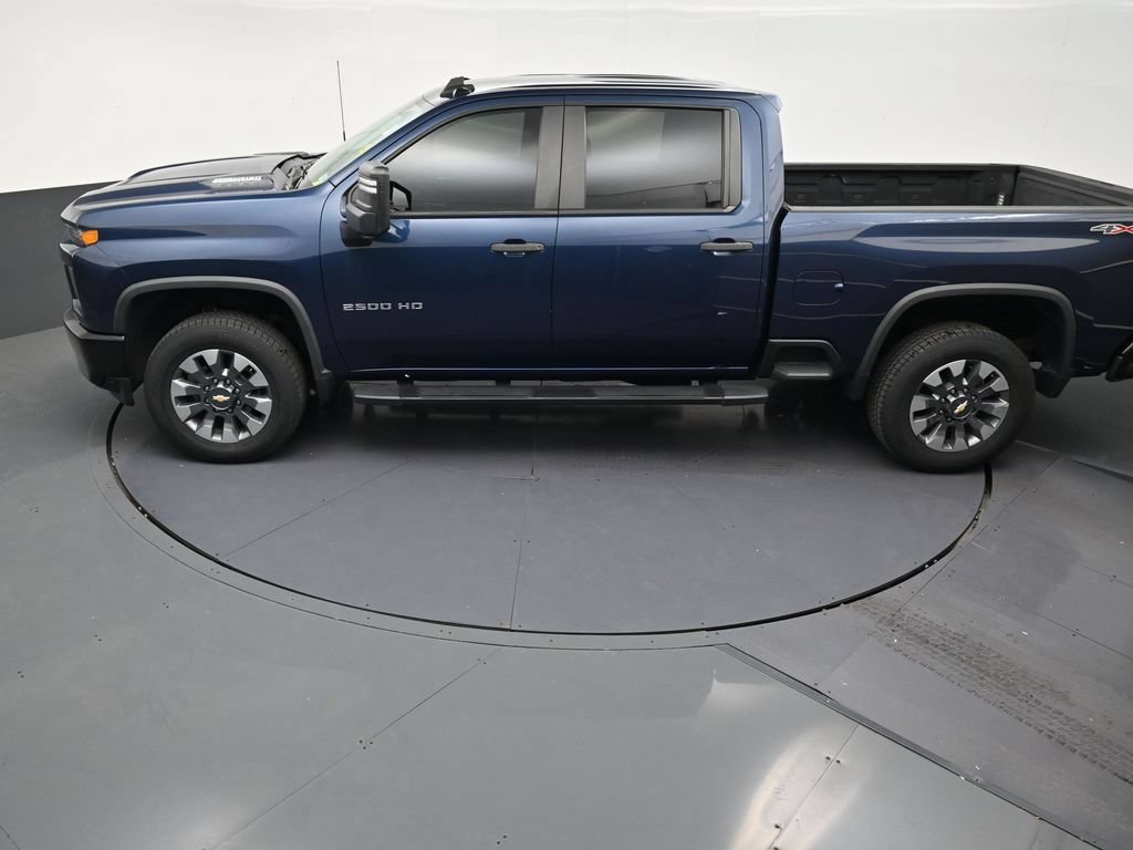Used 2021 Chevrolet Silverado 2500 Custom w/ Custom Value Package AWD/4WD image 13
