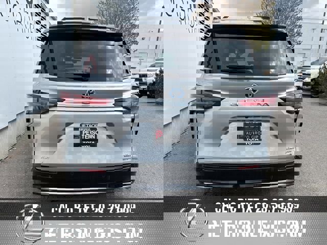 Used 2022 Toyota Sienna Limited AWD/4WD image 5