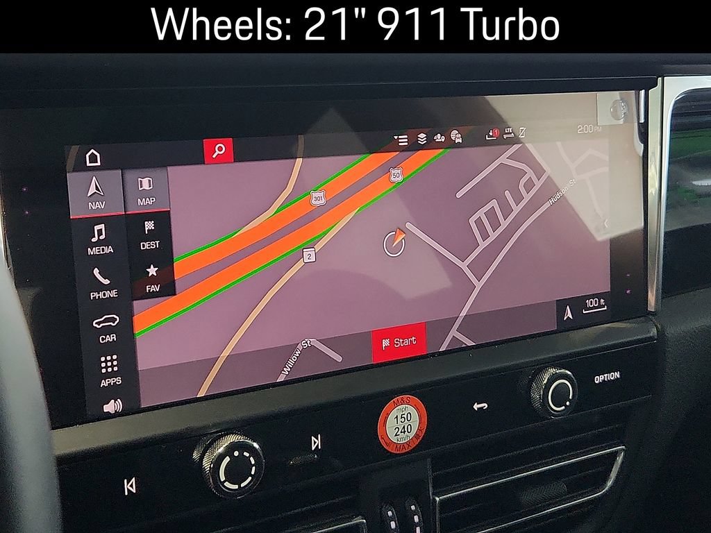 Certified 2026 Porsche Macan AWD/4WD image 17