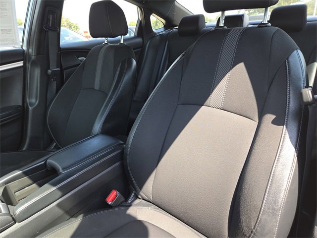 Used 2020 Honda Civic Sport image 11