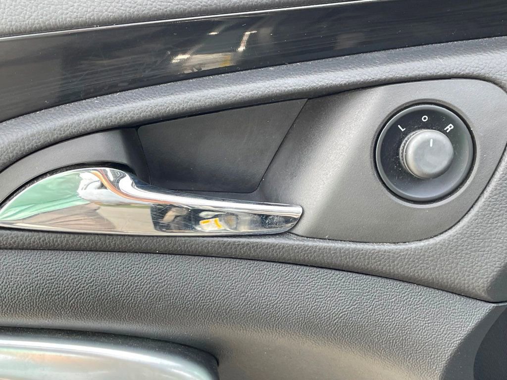 Used 2013 Buick Regal GS image 15