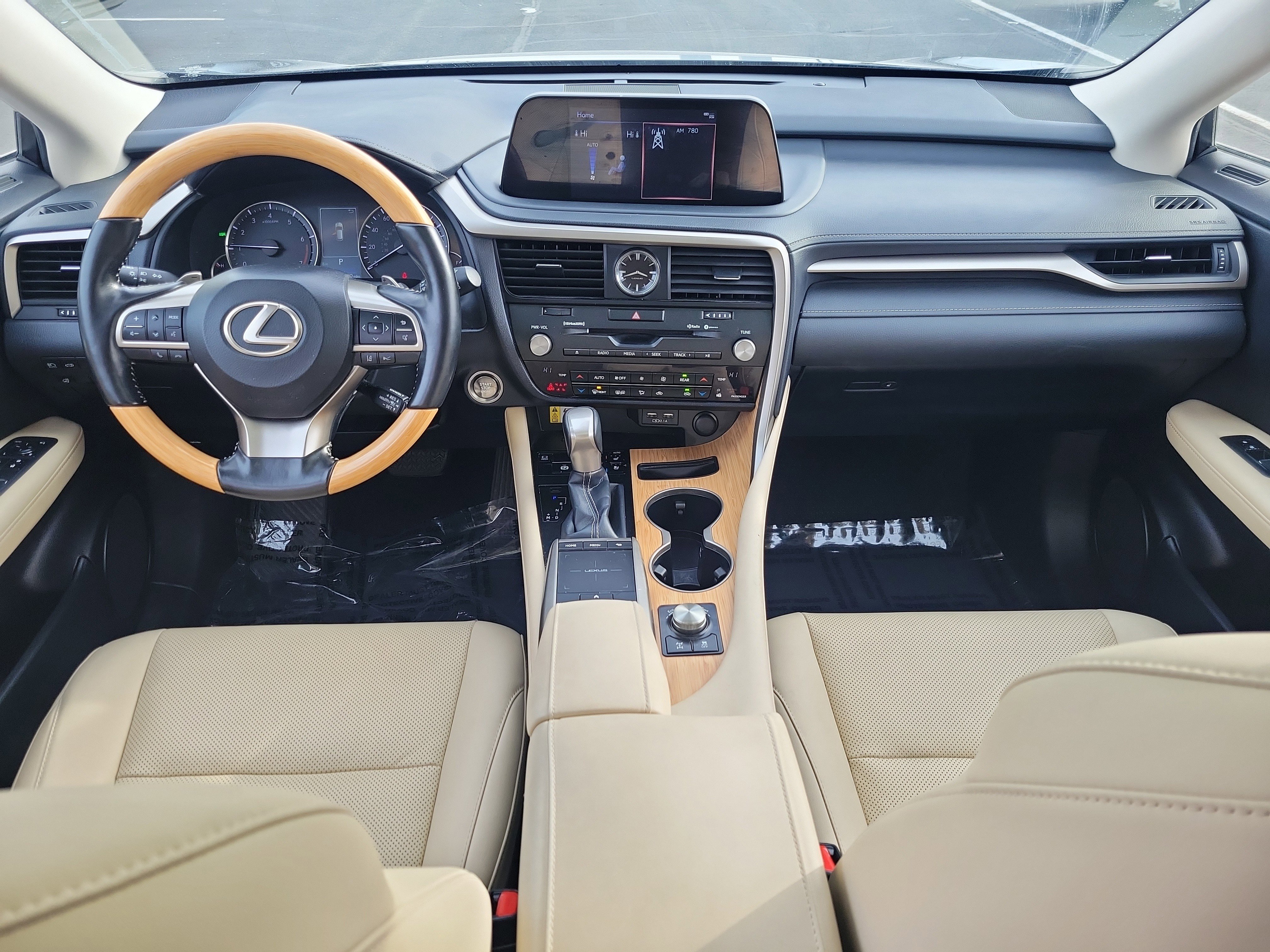 Used 2021 Lexus RX 350L 350L w/ Premium Package image 16