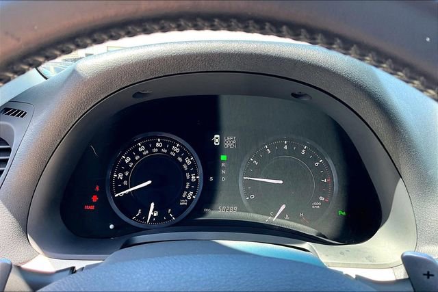 Used 2010 Lexus IS 250C RWD image 17