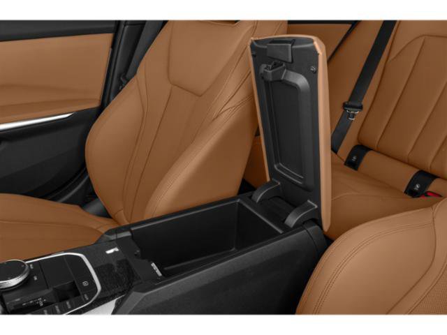 Used 2022 BMW 330i xDrive Sedan w/ Driving Assistance Package AWD/4WD image 17
