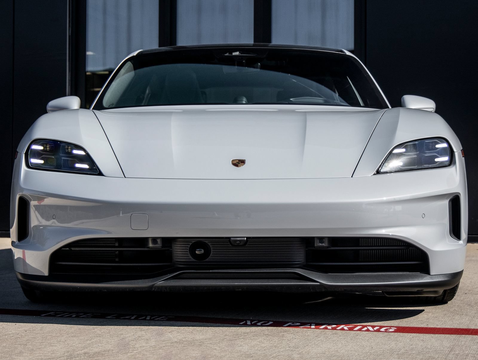 New 2026 Porsche Taycan AWD/4WD image 8