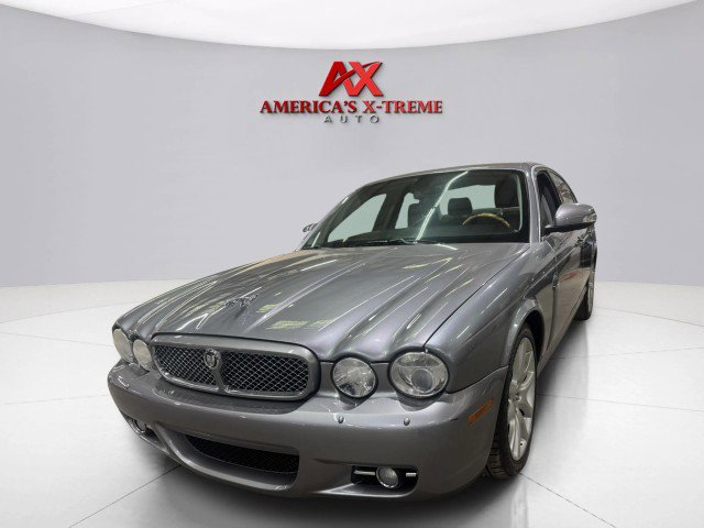 Used 2008 Jaguar XJ8 image 2