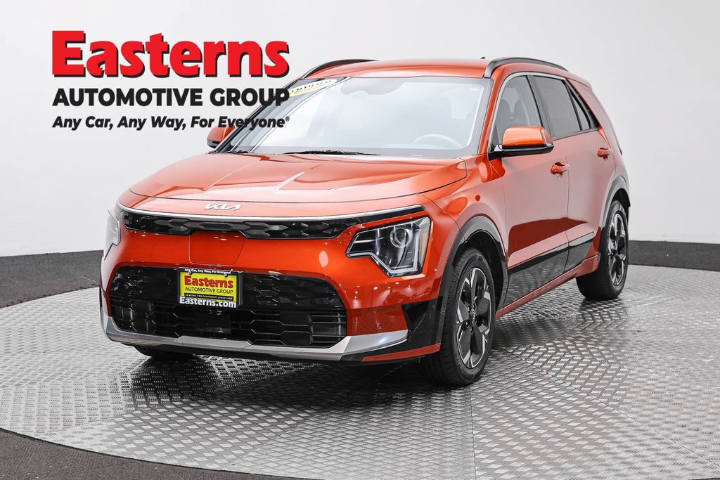 Used 2023 Kia Niro Wind w/ Wind Preserve Package