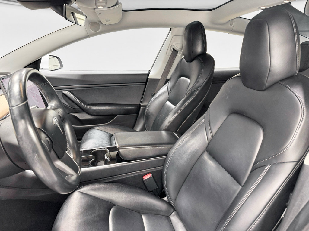 Used 2018 Tesla Model 3 Long Range image 15