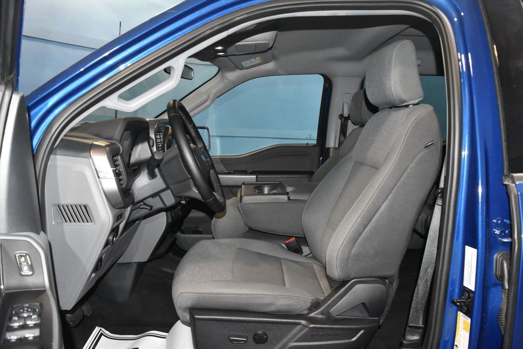 Used 2025 Ford F150 XLT w/ Equipment Group 301A Standard image 6