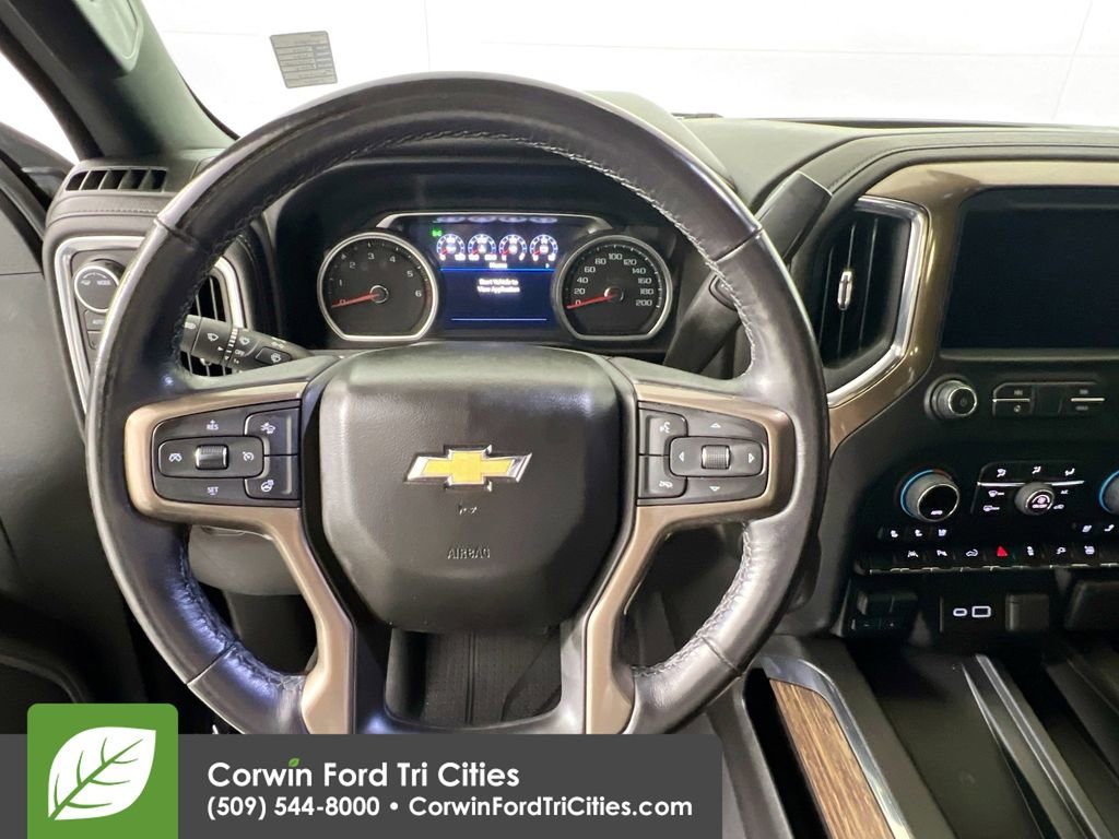 Used 2022 Chevrolet Silverado 1500 High Country w/ Technology Package image 8