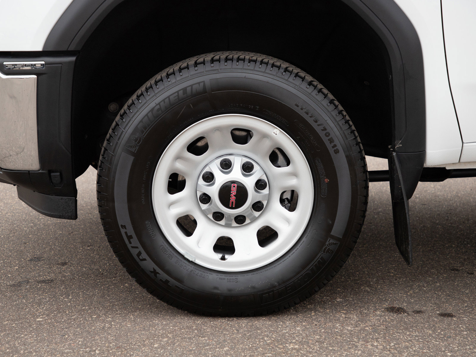 Used 2024 GMC Sierra 2500 Pro w/ 1SA Pro Safety Plus Package image 26