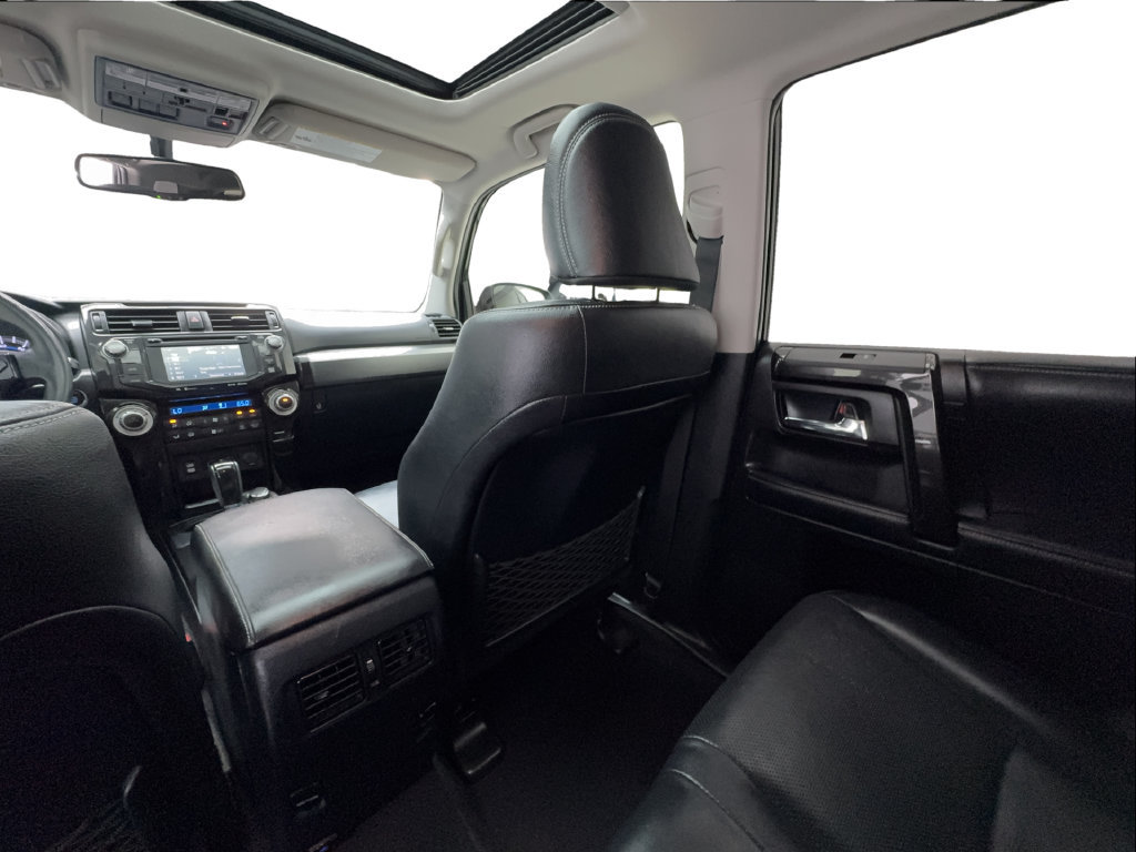 Used 2019 Toyota 4Runner Limited AWD/4WD image 44