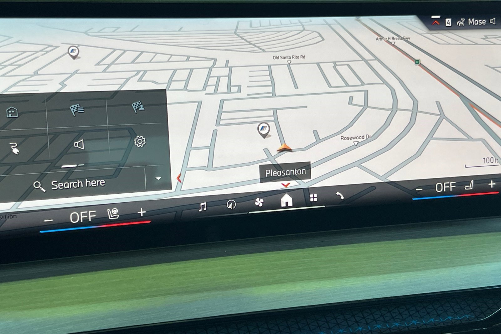 Used 2025 BMW i4 eDrive40 w/ Dynamic Handling Package image 24