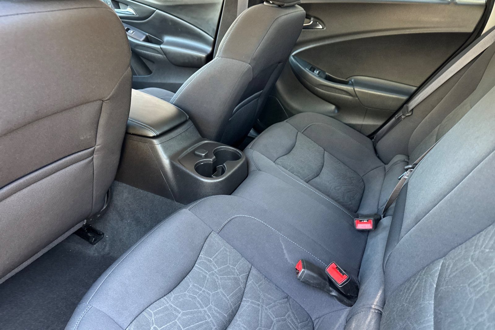 Used 2017 Chevrolet Volt LT FWD image 15