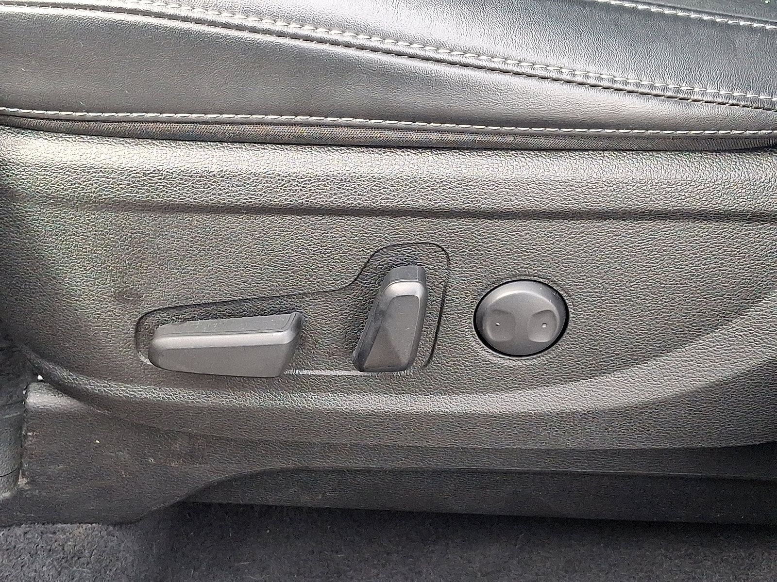 Certified 2023 Kia Telluride S w/ S Sunroof Package image 26