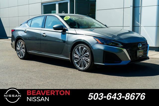 New 2025 Nissan Altima 2.5 SL