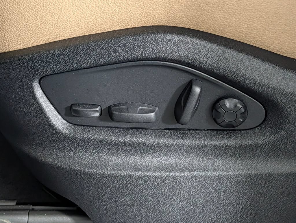 New 2026 Porsche Cayenne AWD/4WD image 29