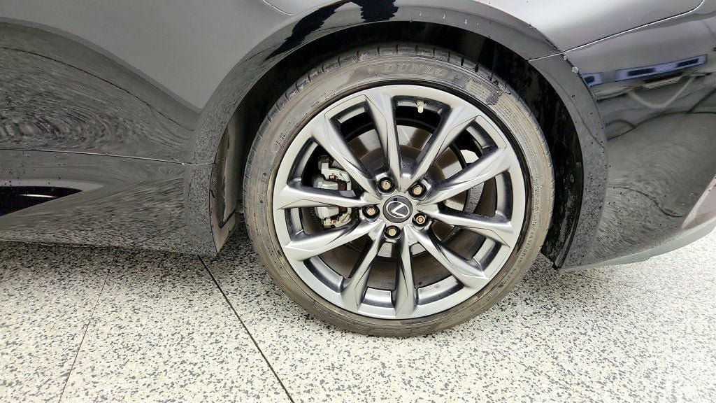 Used 2022 Lexus RC 350 F Sport RWD image 9