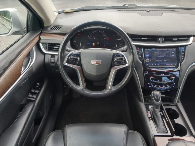 Used 2018 Cadillac XTS Luxury FWD image 16