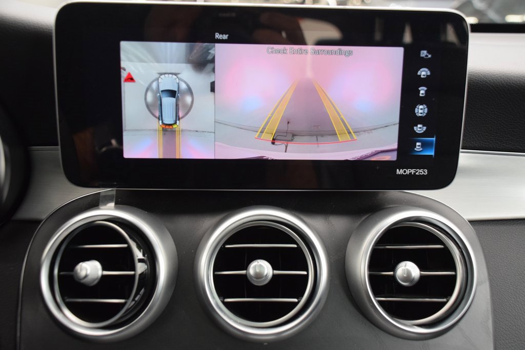 Used 2022 Mercedes-Benz GLC 300 image 30