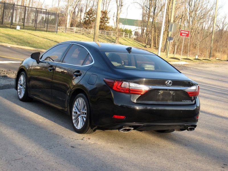 Used 2016 Lexus ES 350 w/ Ultra Luxury Package image 13