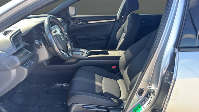 Used 2019 Honda Civic Sport image 11