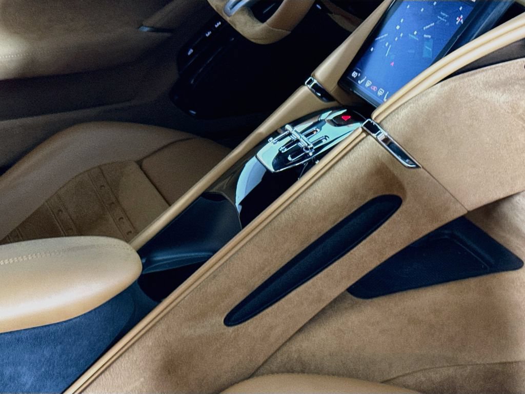 Certified 2024 Ferrari Roma RWD image 20