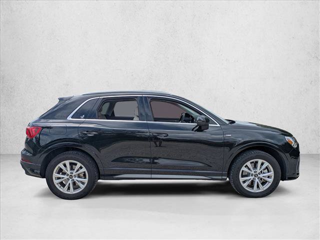 Used 2022 Audi Q3 2.0T Premium Plus AWD/4WD image 4