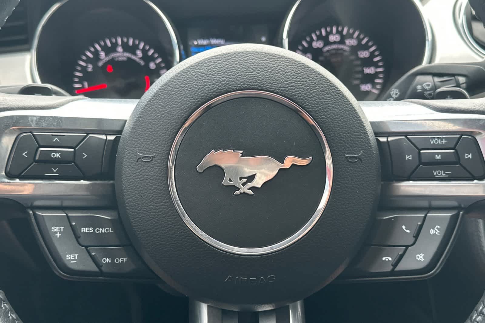 Used 2015 Ford Mustang GT Premium RWD image 23