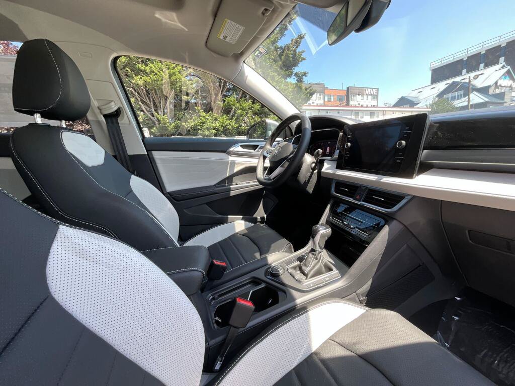 New 2026 Volkswagen Taos SEL AWD/4WD image 19