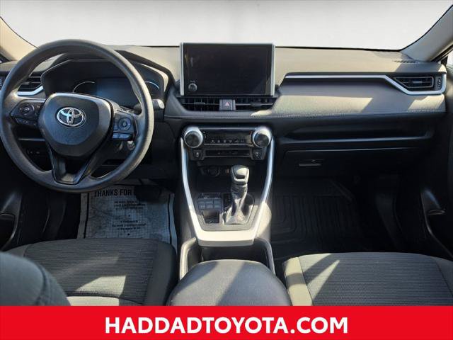 Certified 2023 Toyota RAV4 LE AWD/4WD image 12